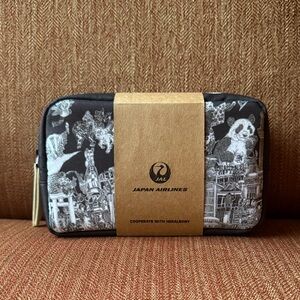Japan Airlines Black and White Travel toiletry Pouch
